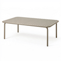 Table de jardin rectangulaire 160 x 90 cm en métal taupe à plateau ajouré